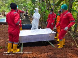 Satu Lagi, Pemakaman Dengan Standar Covid